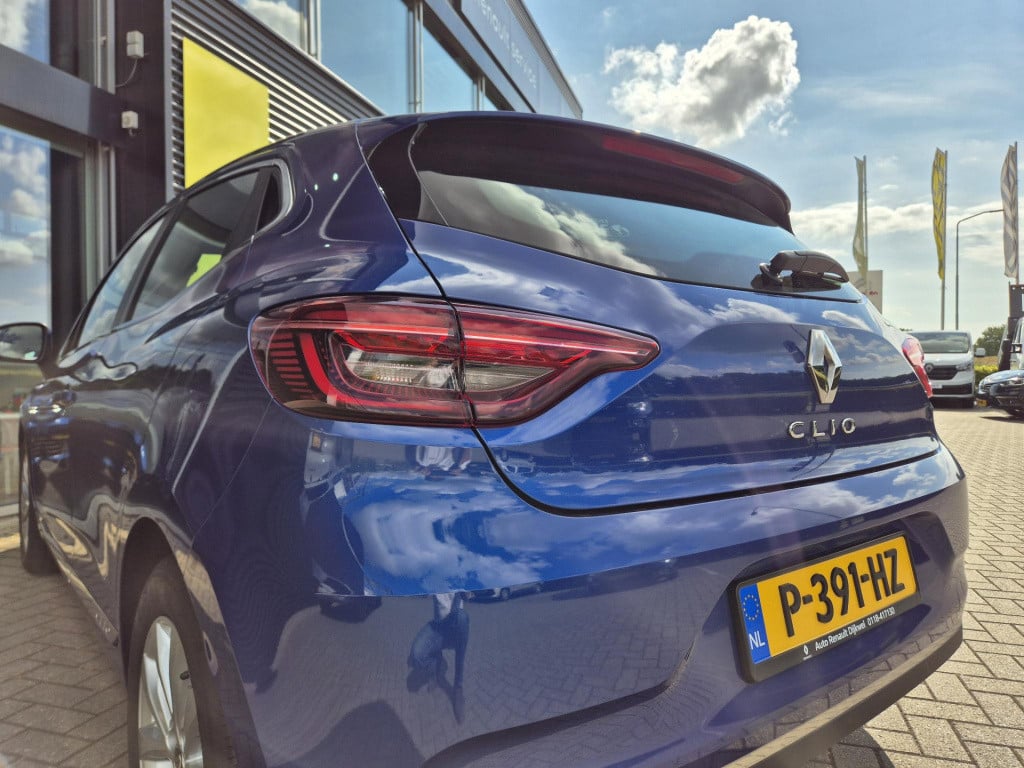 Renault Clio 1.3 tce 130 edc automaat intens