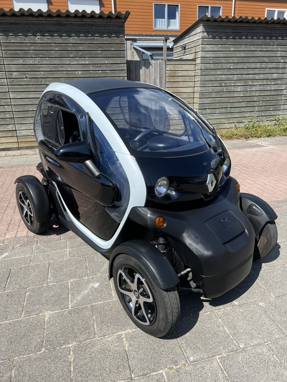 TWIZY MET 17.000KM EN KOOPACCU BJ 2020