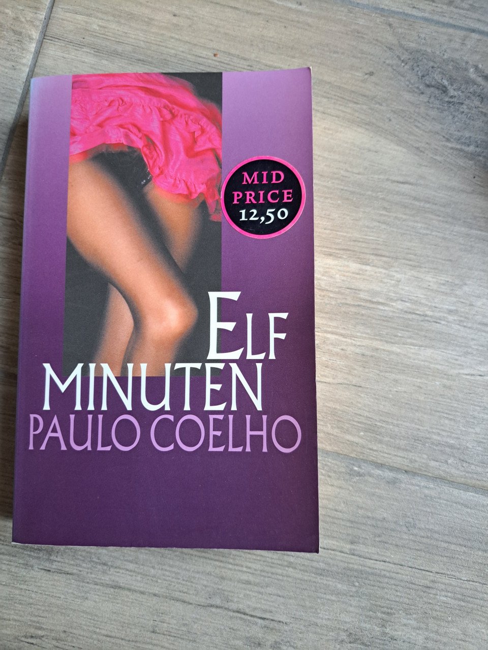 Roman Elf minuten van Paulo Coelho