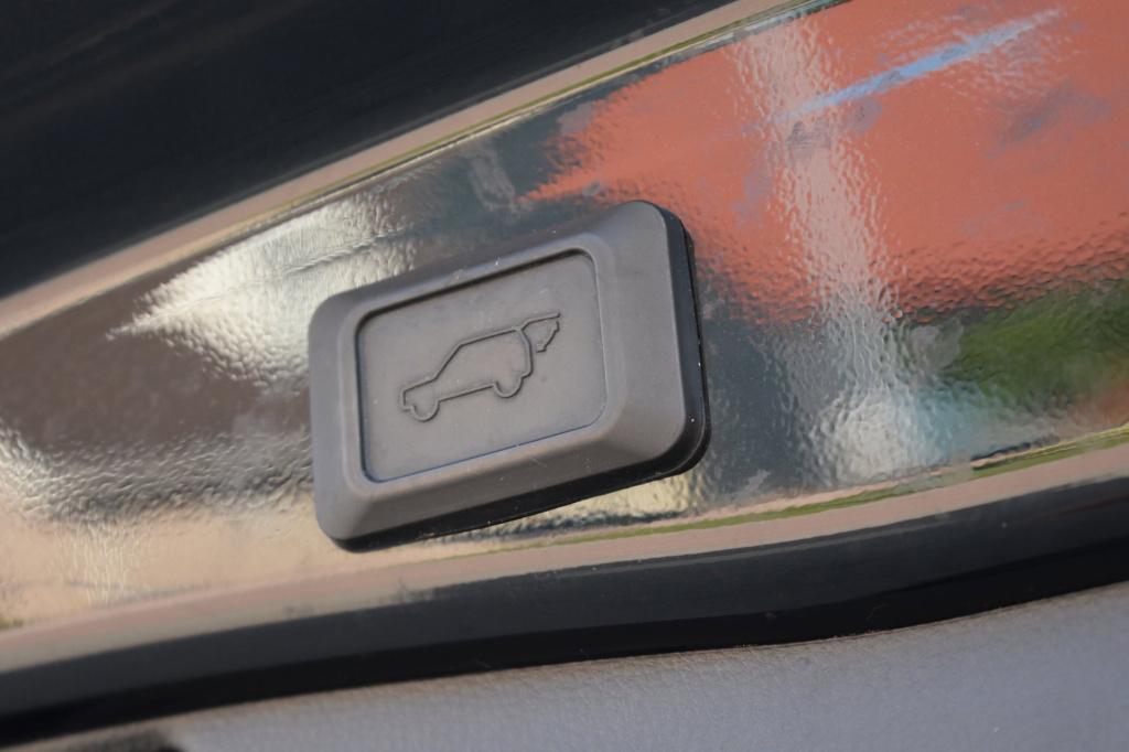 Toyota Rav4 2.5 hybrid | camera | leder | apple carplay | stoelverwarming |
