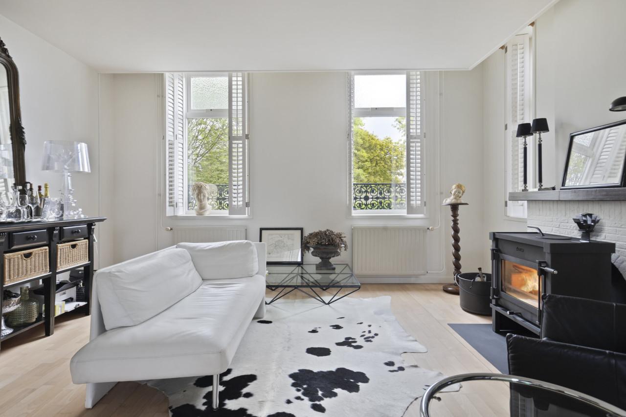 Vrijstaand huis met apart gastenhuis (Bed and Breakfast!)