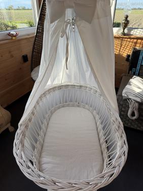 Baby wieg met hemeltje