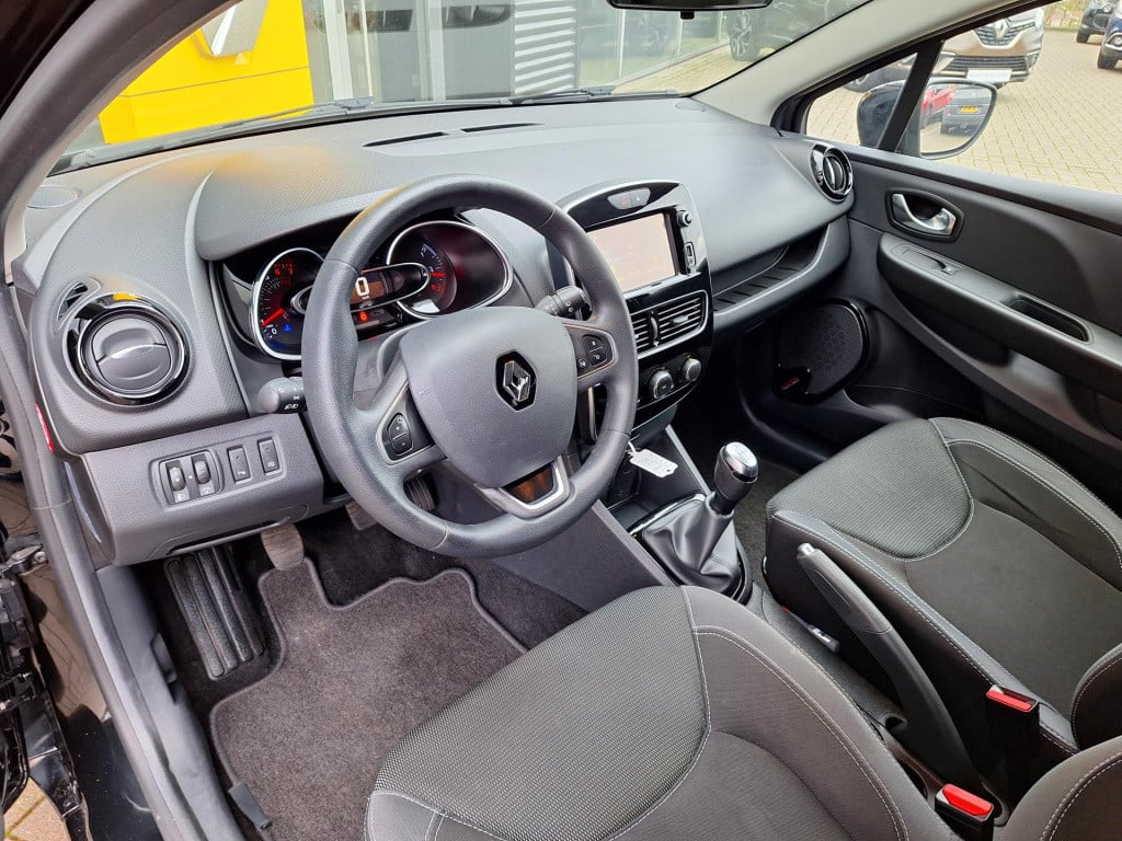 Renault Clio estate tce 90pk zen