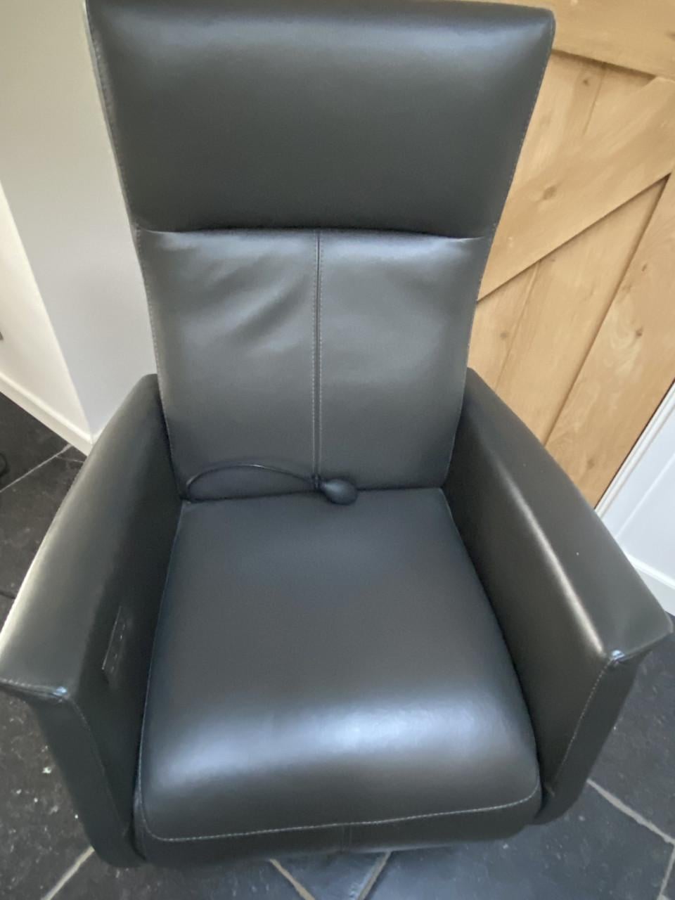Prachtige sta  op stoel/ relax fauteuil van Prominent, maat S/M