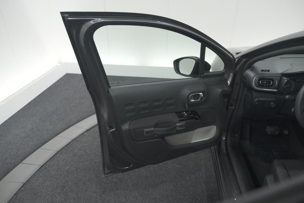 Citroen C3 puretech 110 eat6 max | apple carplay | parkeersensoren | climat