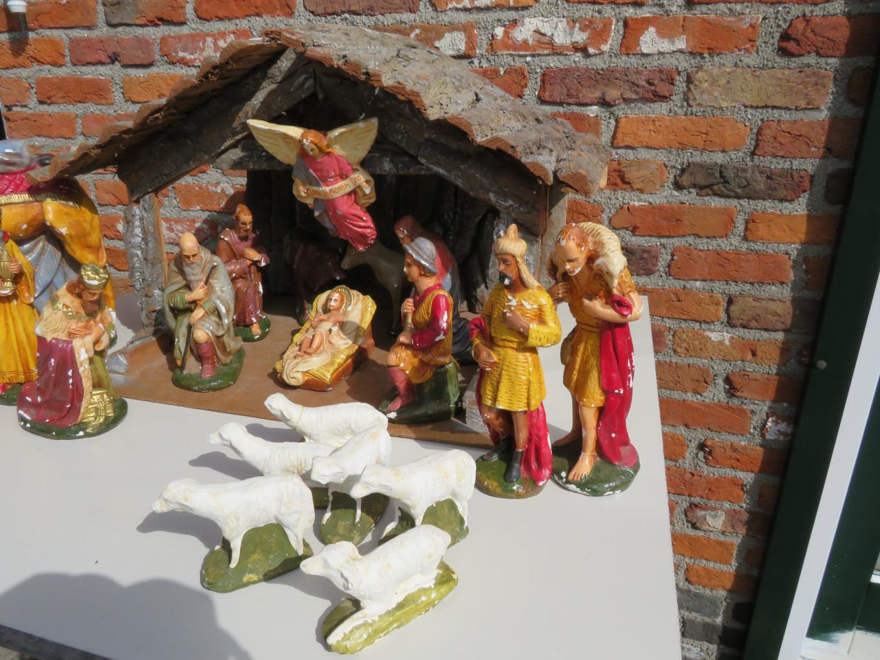 Antieke grote kerststal