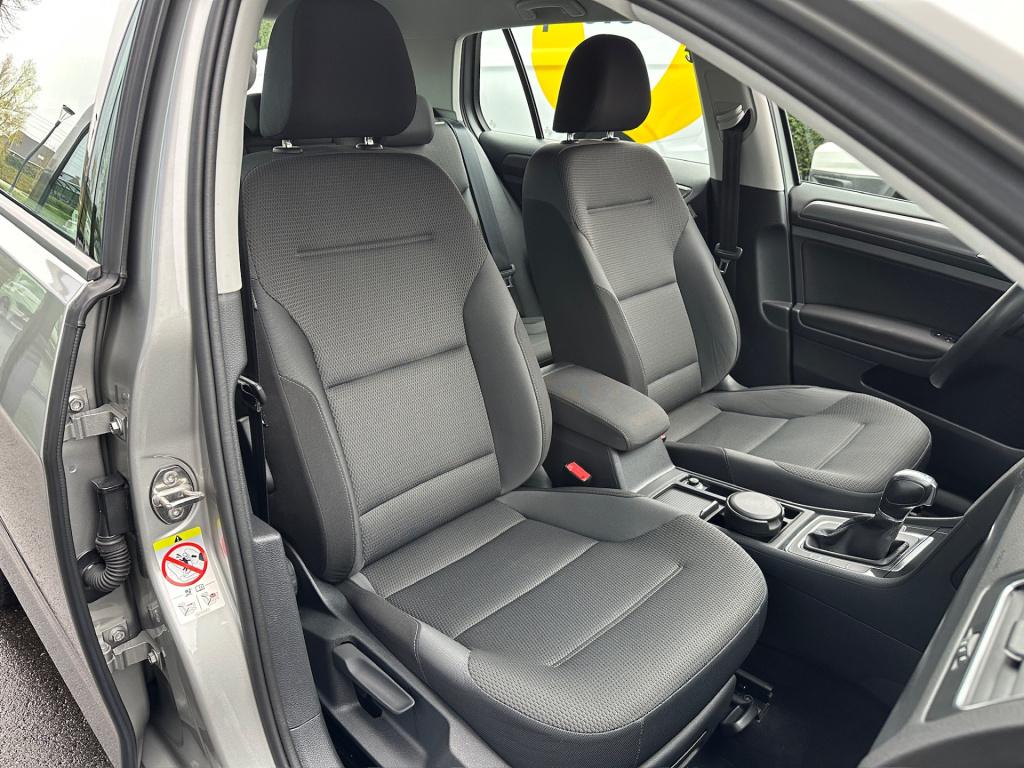 Volkswagen Golf 1.4 tsi dsg comfortline | trekhaak | adapt. cruise | navi |