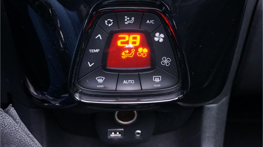 Peugeot 108 1.0 e-vti allure top! rijklaar incl garantie