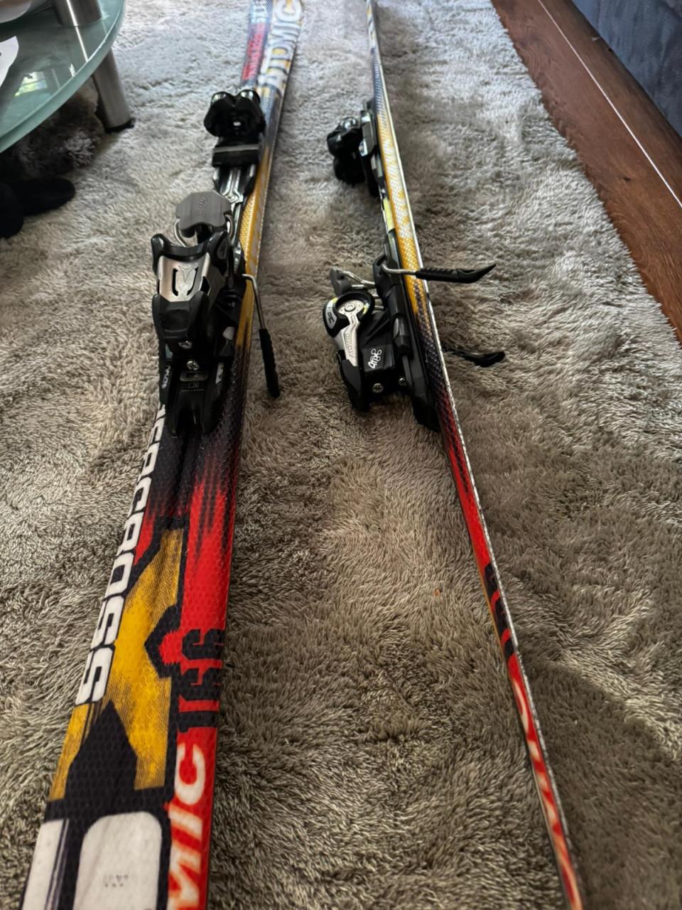 Ski's Atomic supercross 166cm