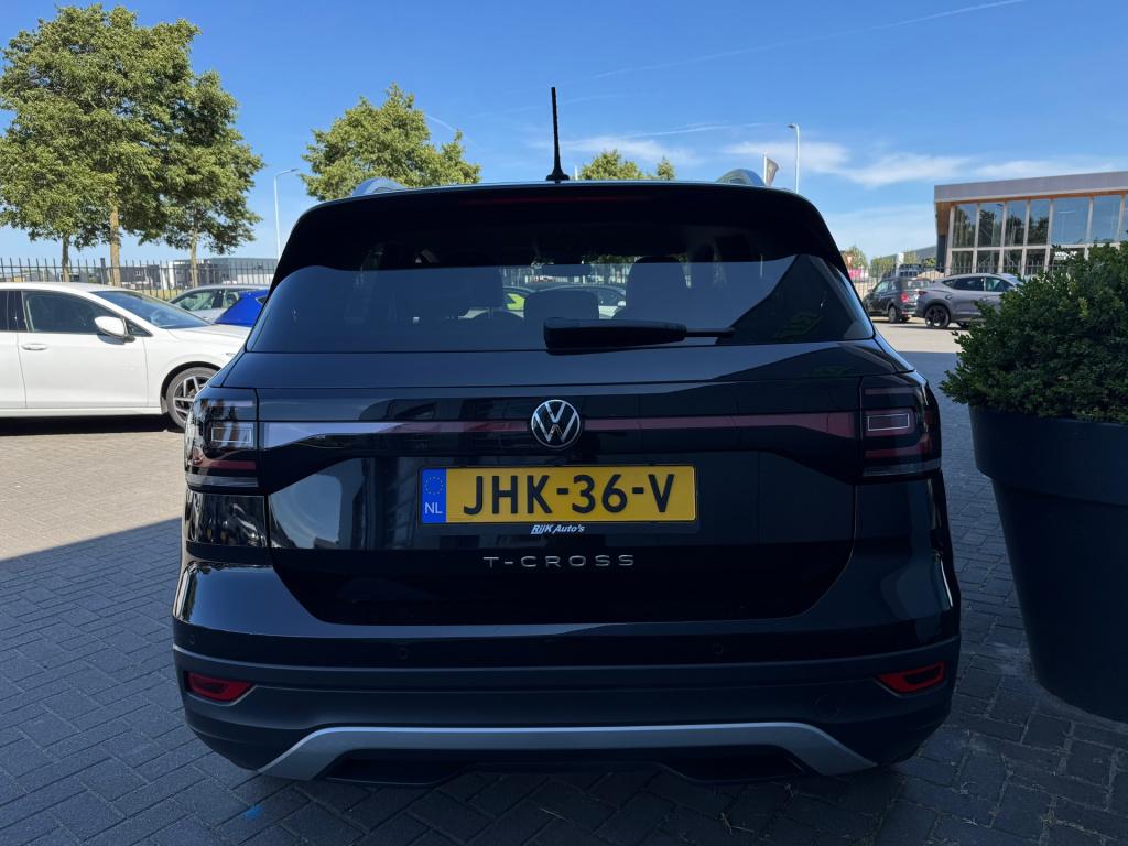 Volkswagen T-cross 1.5 tsi style * 150 pk * camera * stoelverwarming * clim