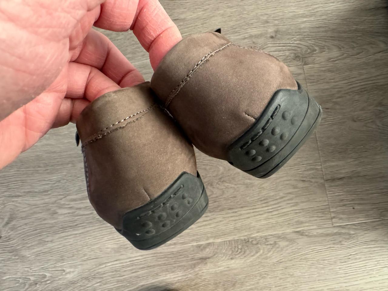 Mooie nubuck leren mocassins van Ara, maat 42 > valt smal!