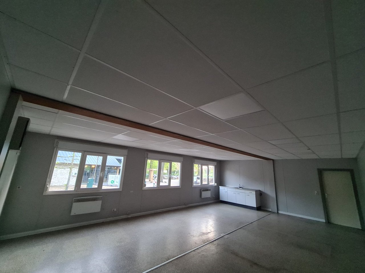Kantoorunit / woonunit / tijdelijke winkel / bouwkeet 6x9m