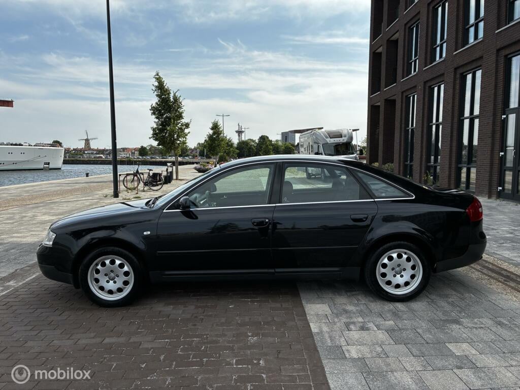 Audi A6 Limousine 2.4 V6 Advance Youngtimer Clima km276.766Nap Xenon BJ2000