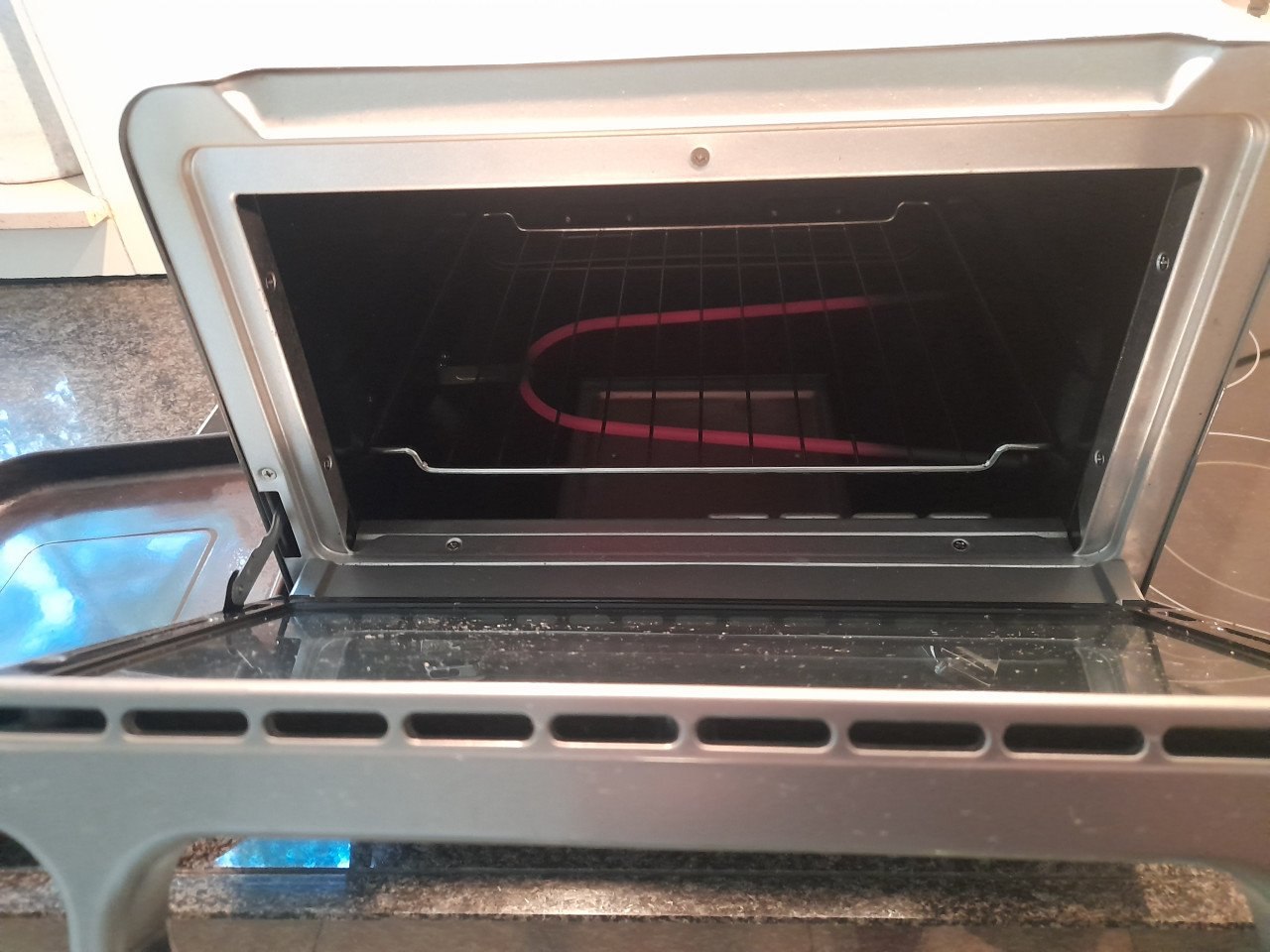 Moulinex oventje 36 x 33 x 29H (in goede staat )