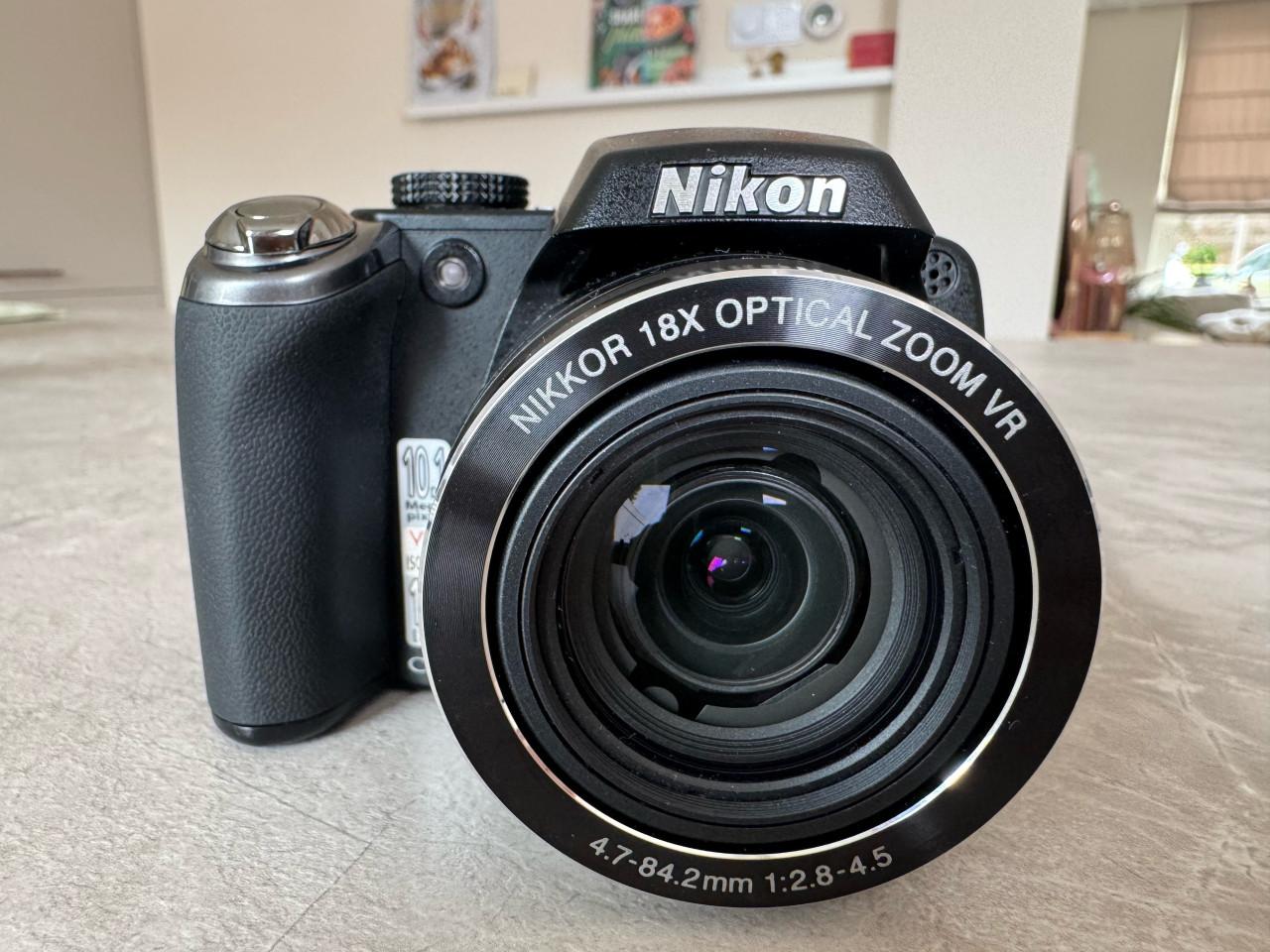 NIKON camera