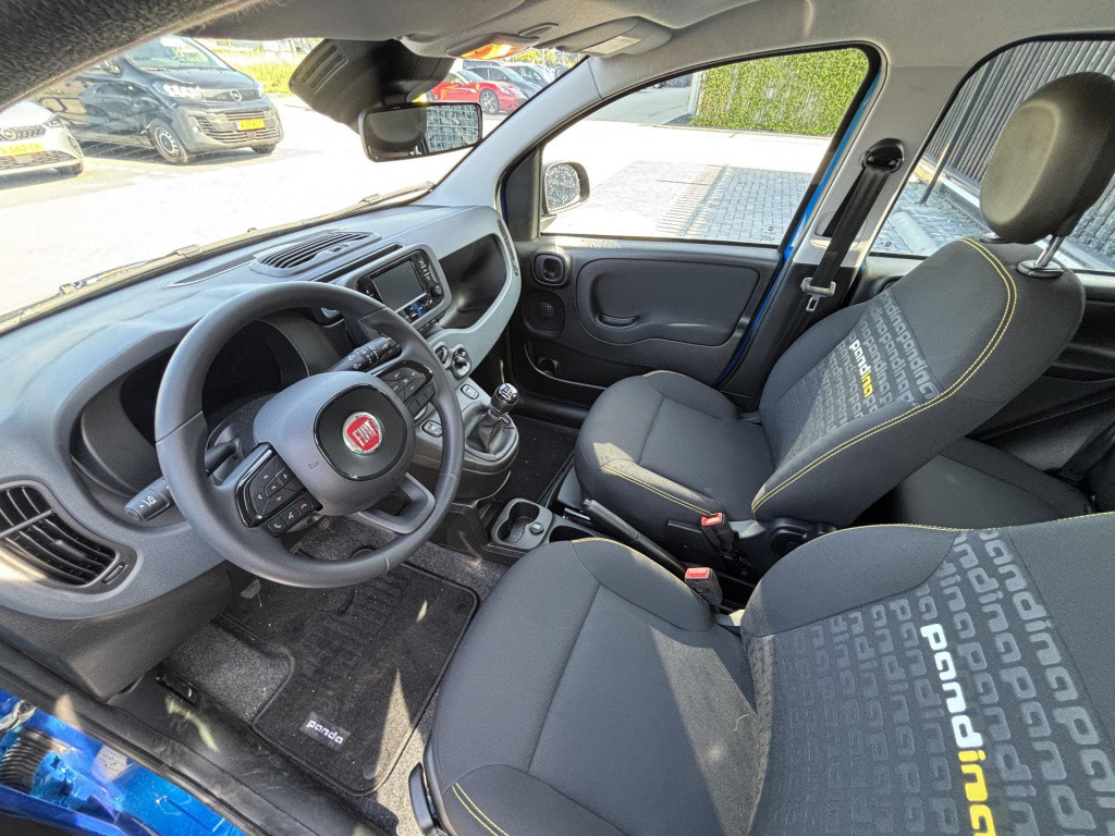 Fiat Panda 1.0 hybrid city | demo sale | vraag naar actuele tellerstand