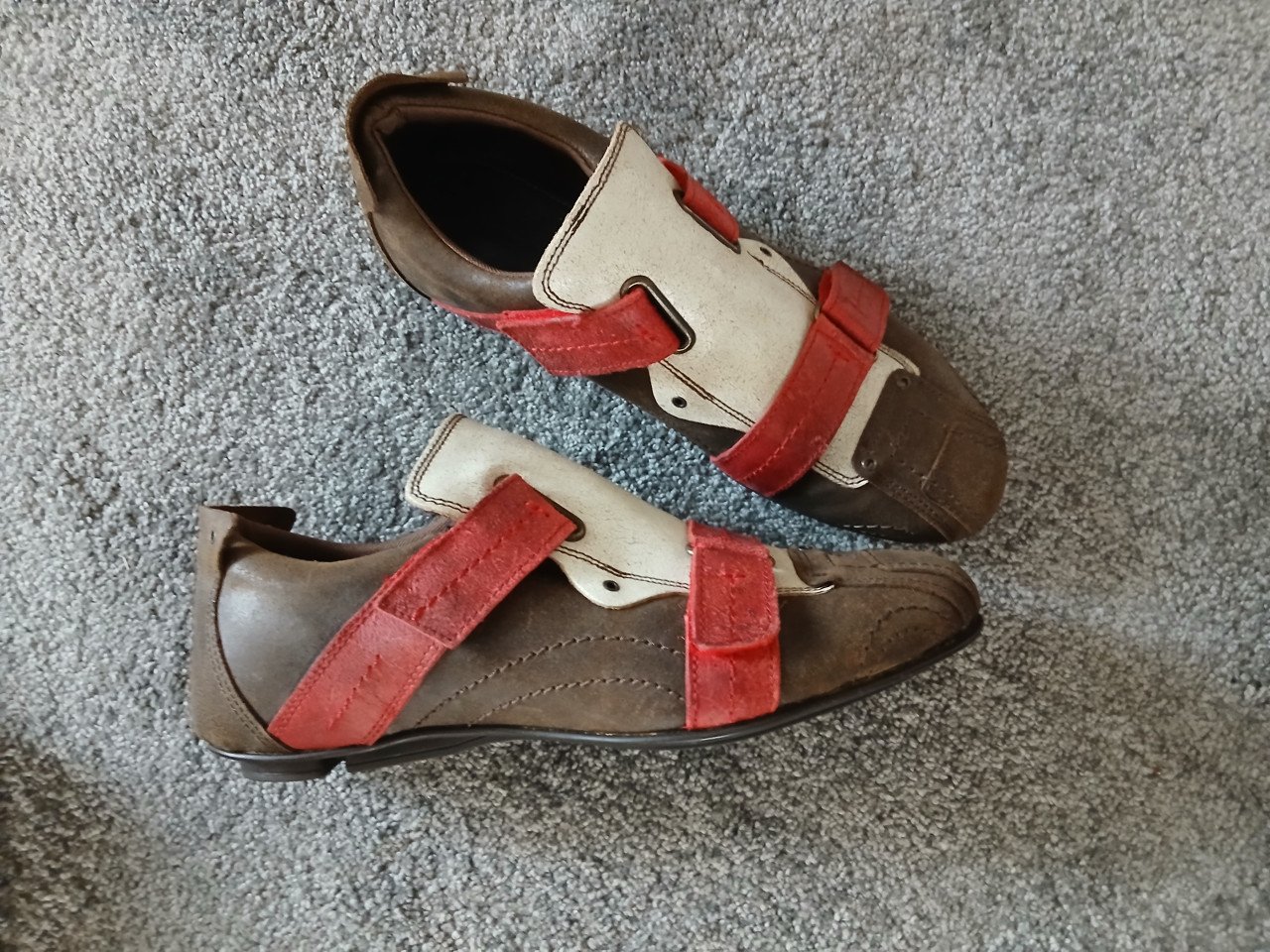 Nieuwe herenschoenen