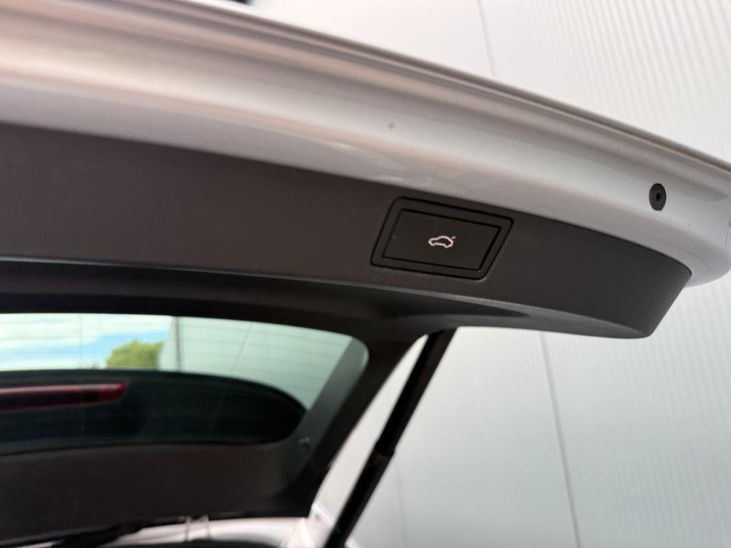 Skoda Scala 1.0 tsi automaat monte carlo sport business 5-drs