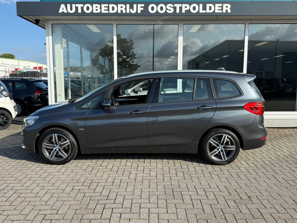 BMW 2-serie gran tourer 220i centennial executive