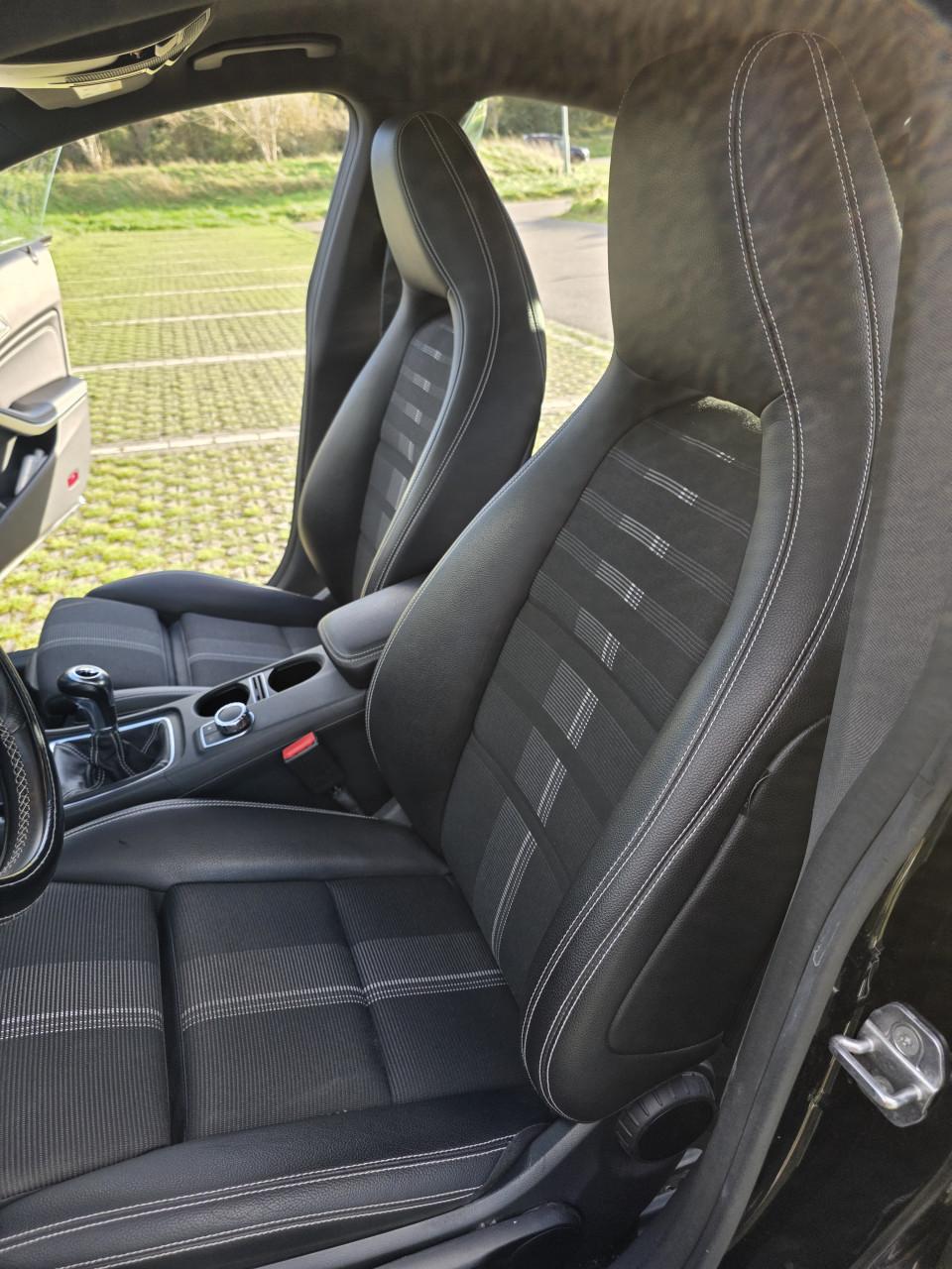 Mercedes-Benz CLA 180-1,6-90KW-Bouw jaar 2018- 87949 km stand-Benzine