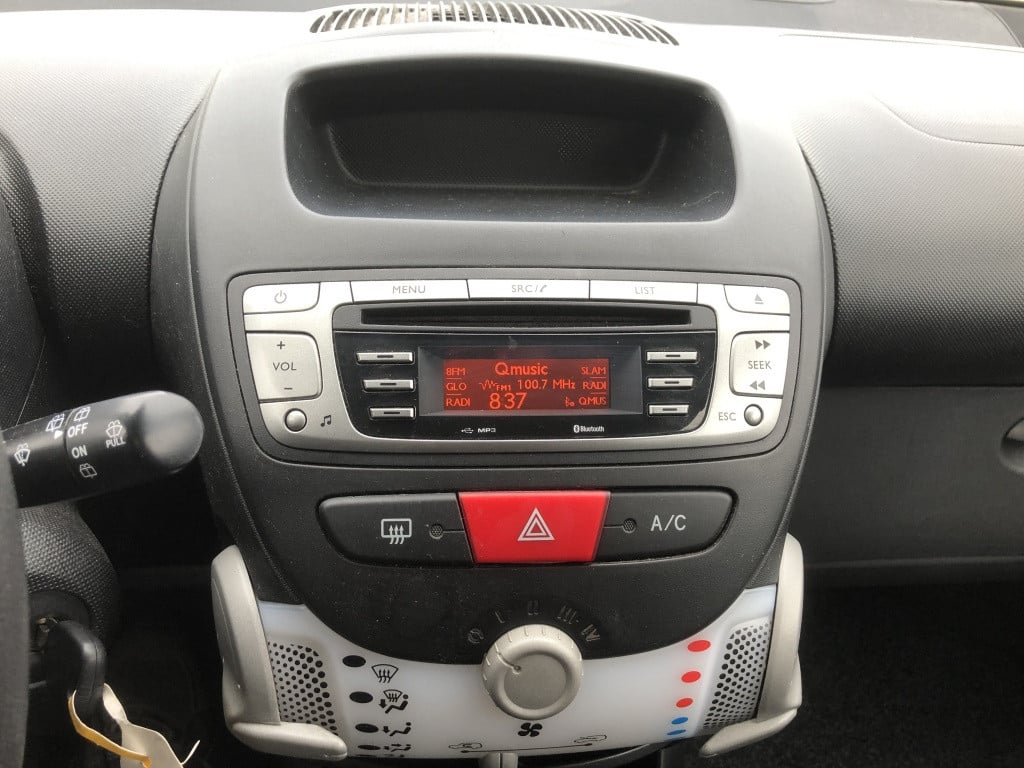 Peugeot 107 1.0 envy 1e eigenaar