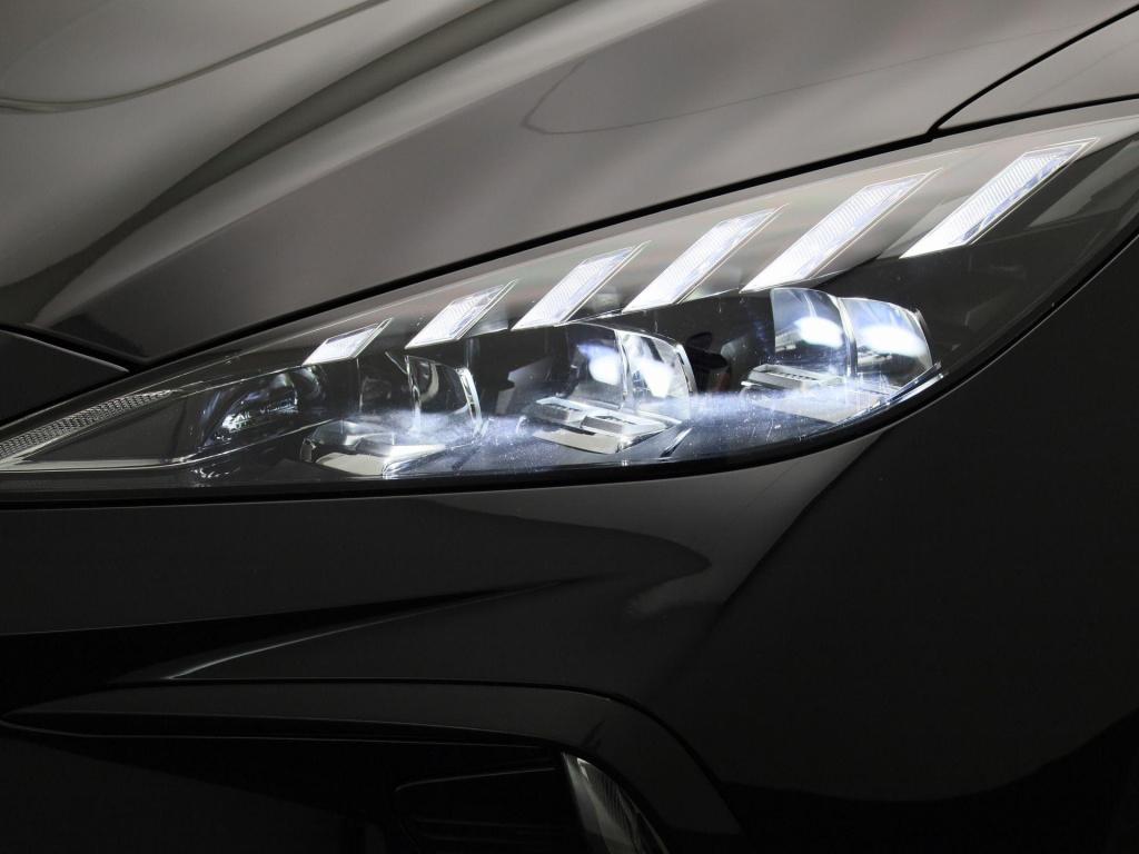 MG Mg4 long range luxury 64 kwh | navi | led koplampen | 360 camera | carpl