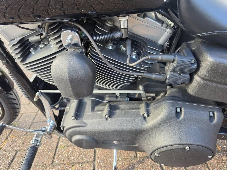 TE KOOP – HARLEY-DAVIDSON DYNA STREET BOB 1450cc