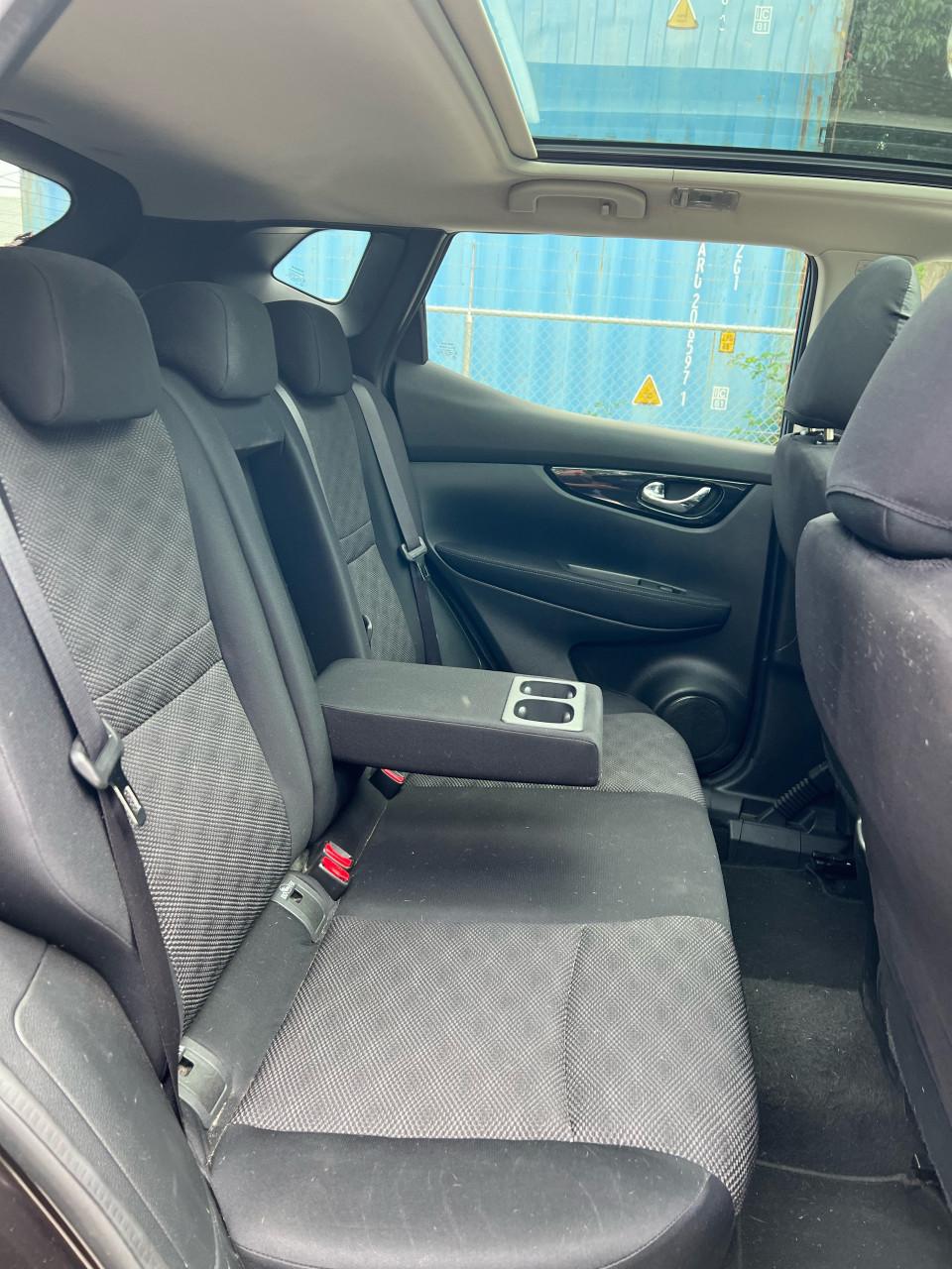 Nissan Qashqai 1.2Connect Edition Camera/pano