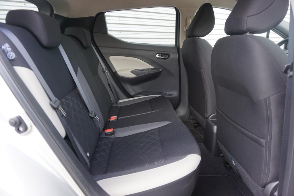 Nissan Micra 1.0 ig-t n-connecta airco / cruise / camera / carplay / parkee