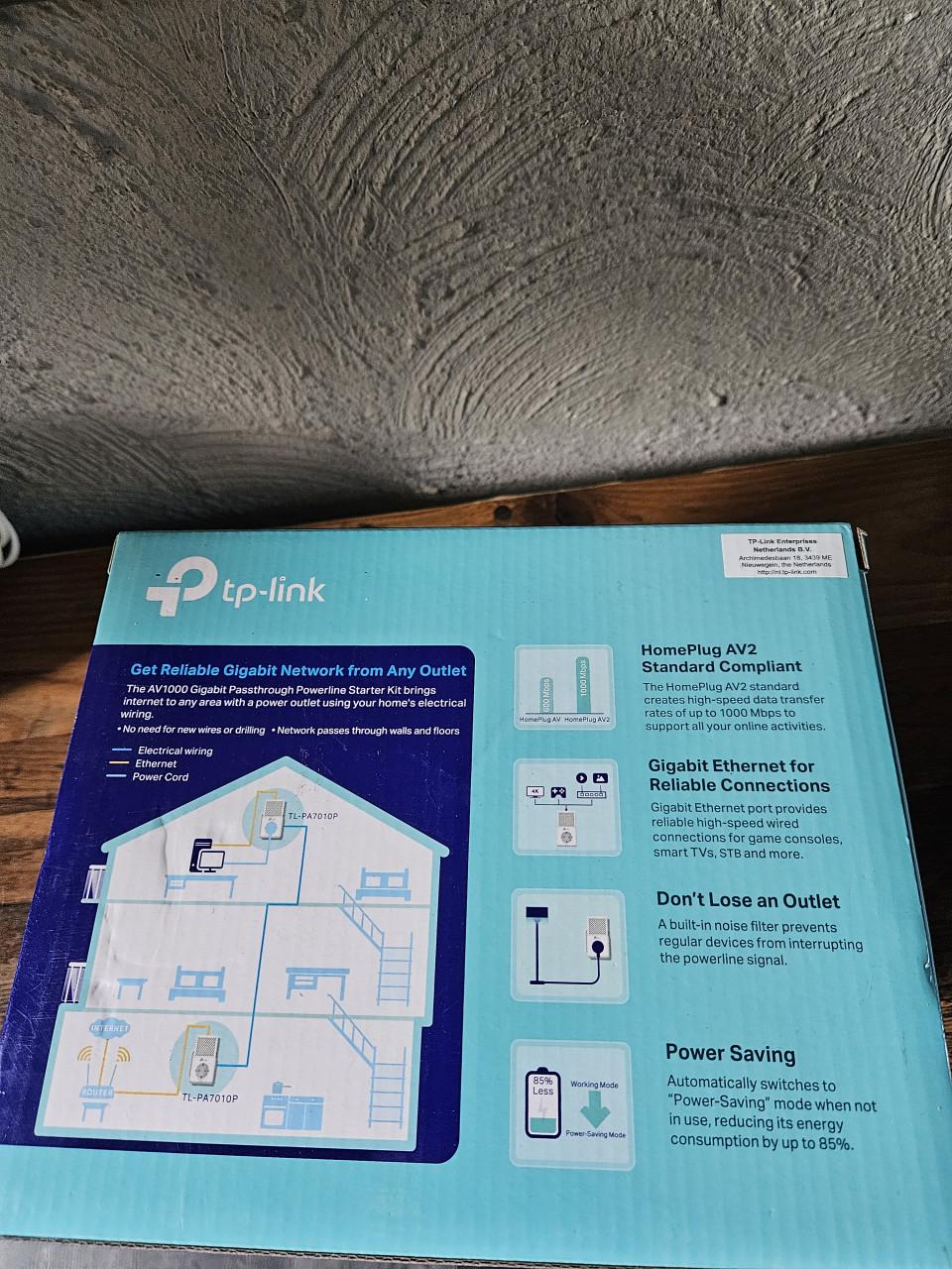 Zgan TP-Link TL-PA7010P KIT AV1000 Powerline Starter Kit