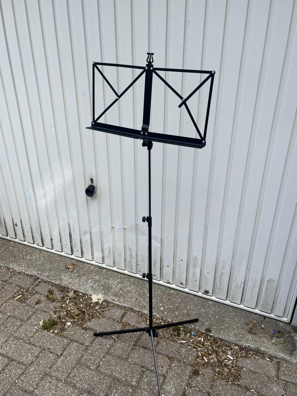 Muziekstandaard Konig Meyer