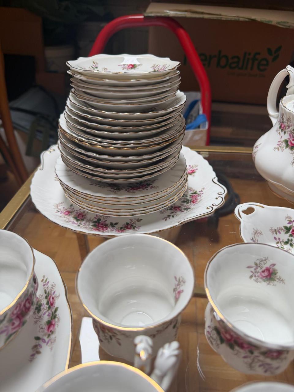 Royal Albert Servies, Lavender Rose