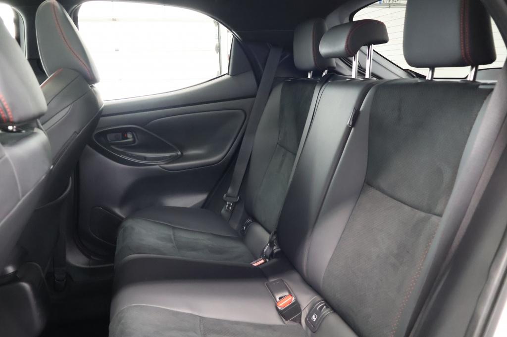 Toyota Yaris 1.5 hyb.130 gr sport