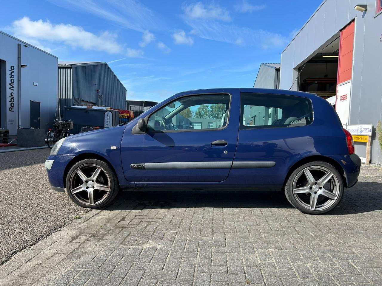 Renault Clio 1.4-16V Dynamique 1e Eigenaar/Cruise/17" LM/Trekhaak/Lage KM**