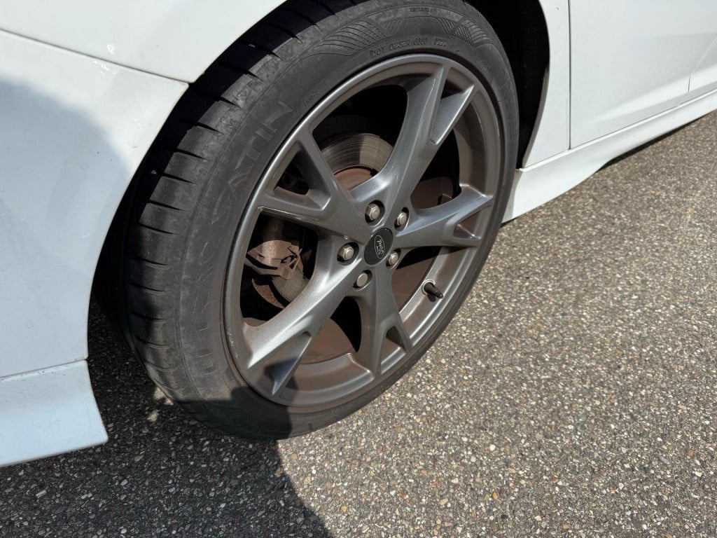 Ford Focus 1.0 st-line | climate control | cruise control | voorruit verwar