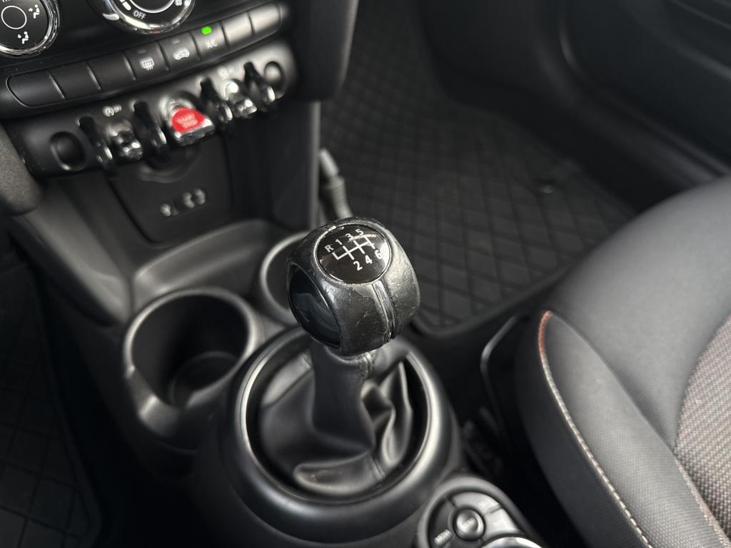 Mini One mini 1.2 business | nl-auto | cruisec. | navi | airco