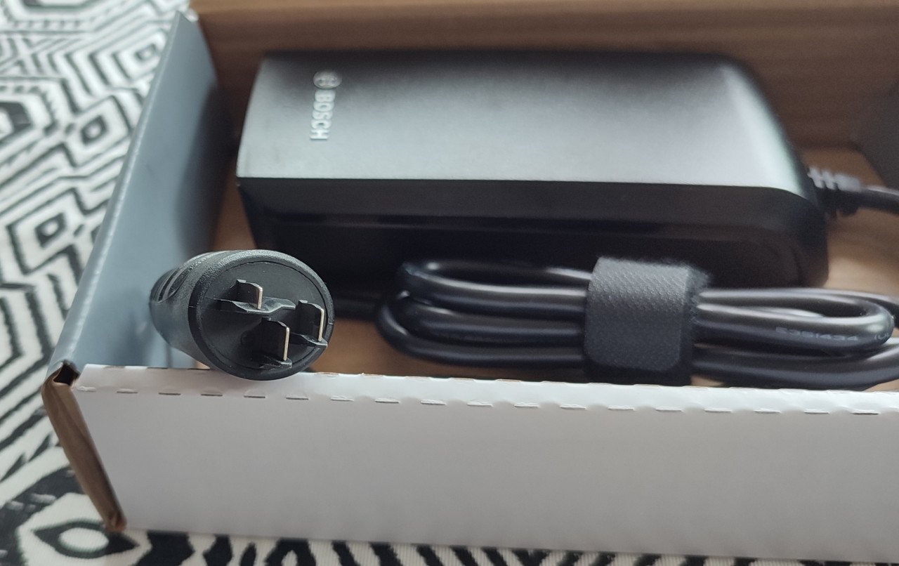 Nieuw Bosch compact charger / Bosch compact acculader / lader - 2A