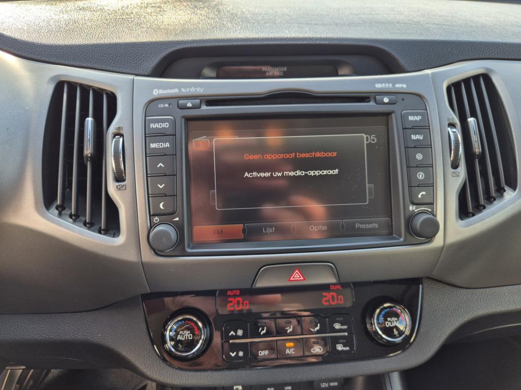 Kia Sportage 1.6 gdi world cup edition