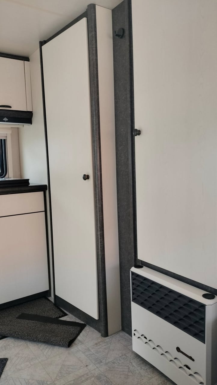 Hobby met als NIEUWE voortent