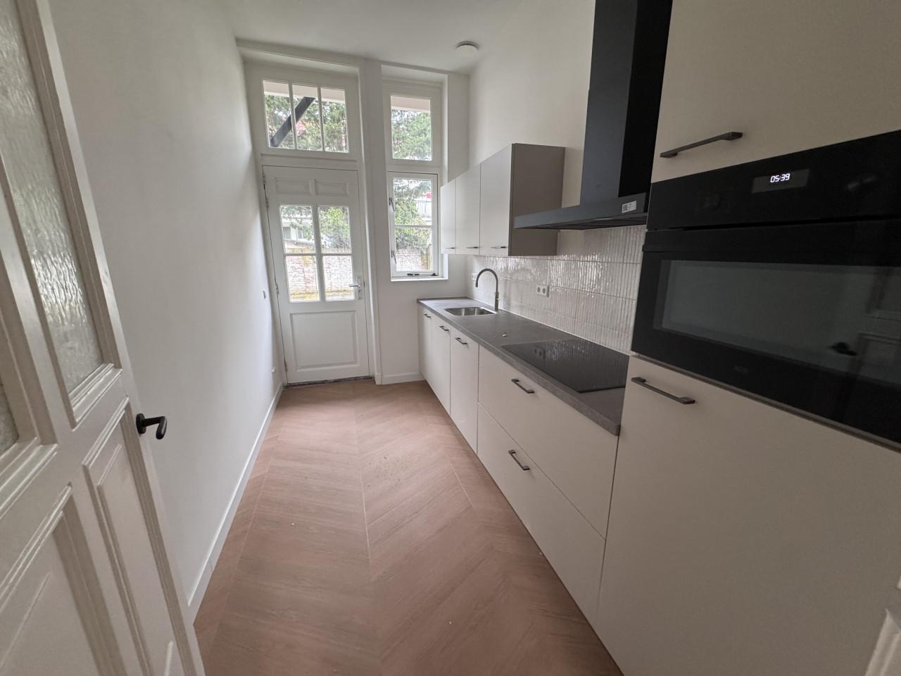 Te huur: Prachtig gerenoveerd 3-kamer appartement in Vlissingen