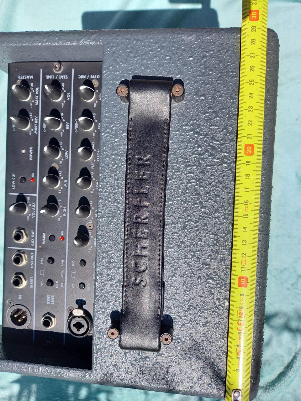 100 watt (Zwitserse) Schertler versterker