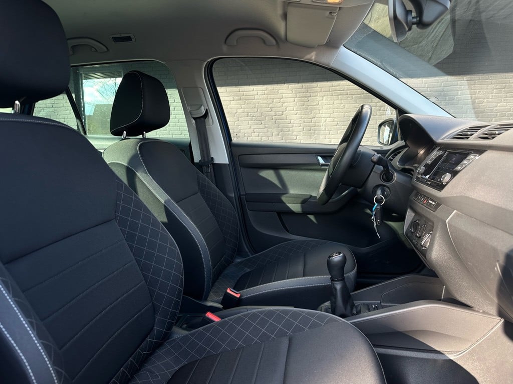 Skoda Fabia 1.0 tsi business edition