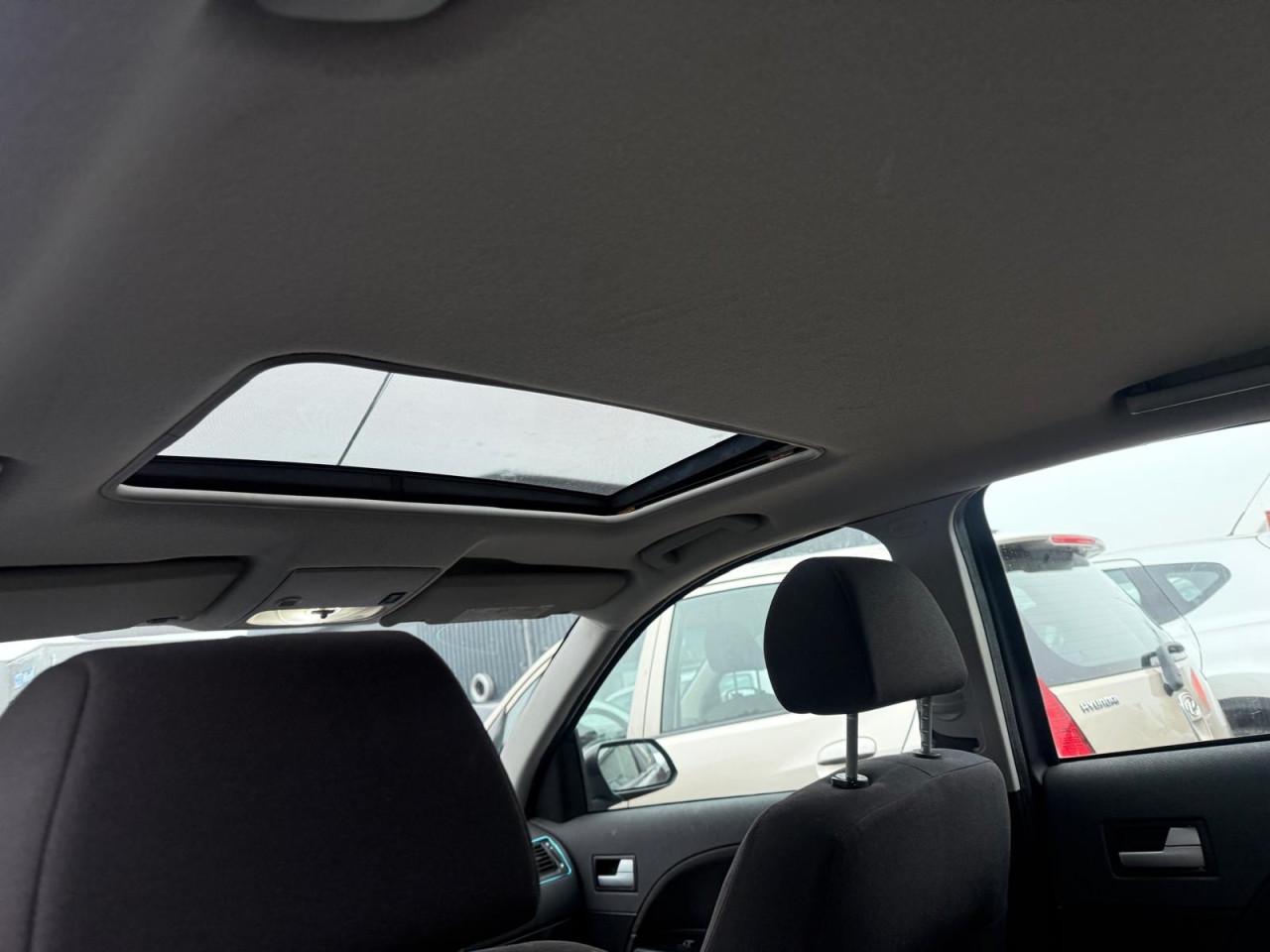 Ford Mondeo 2.0-16V Trend Automaat