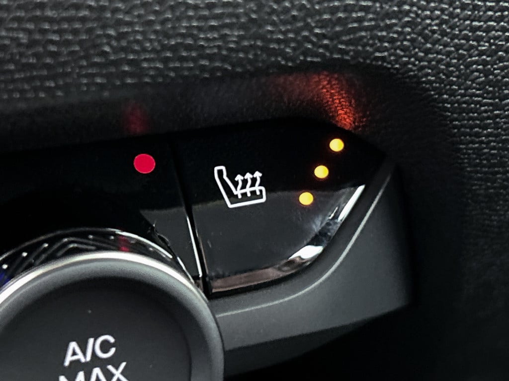 Citroen C4 hybrid 145pk automaat business private lease € 489,- pm - 48mnd 