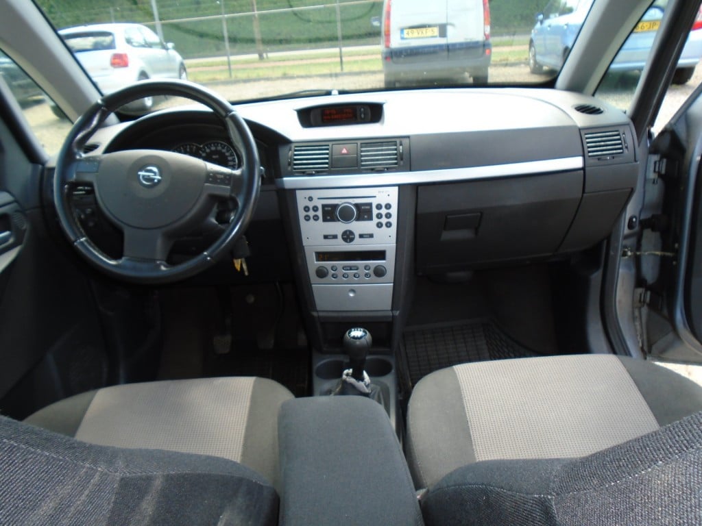 Opel Meriva 1.6-16v maxx cool