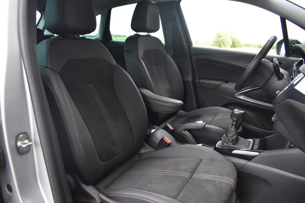 Opel Crossland X 1.2 turbo ultimate 130pk | navi | camera | apple carplay/a