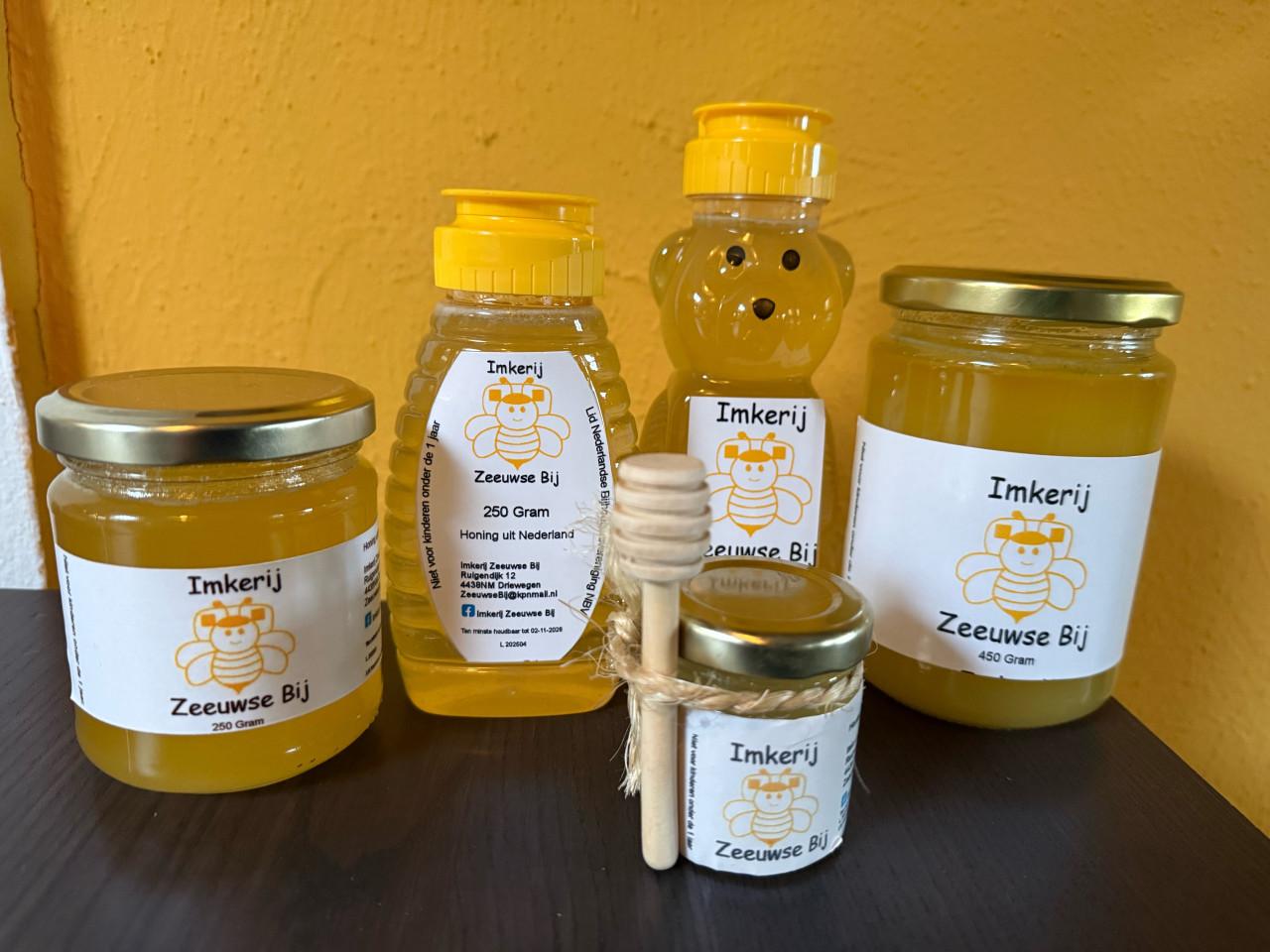 Honing, rauwe honing uit eigen imkerij