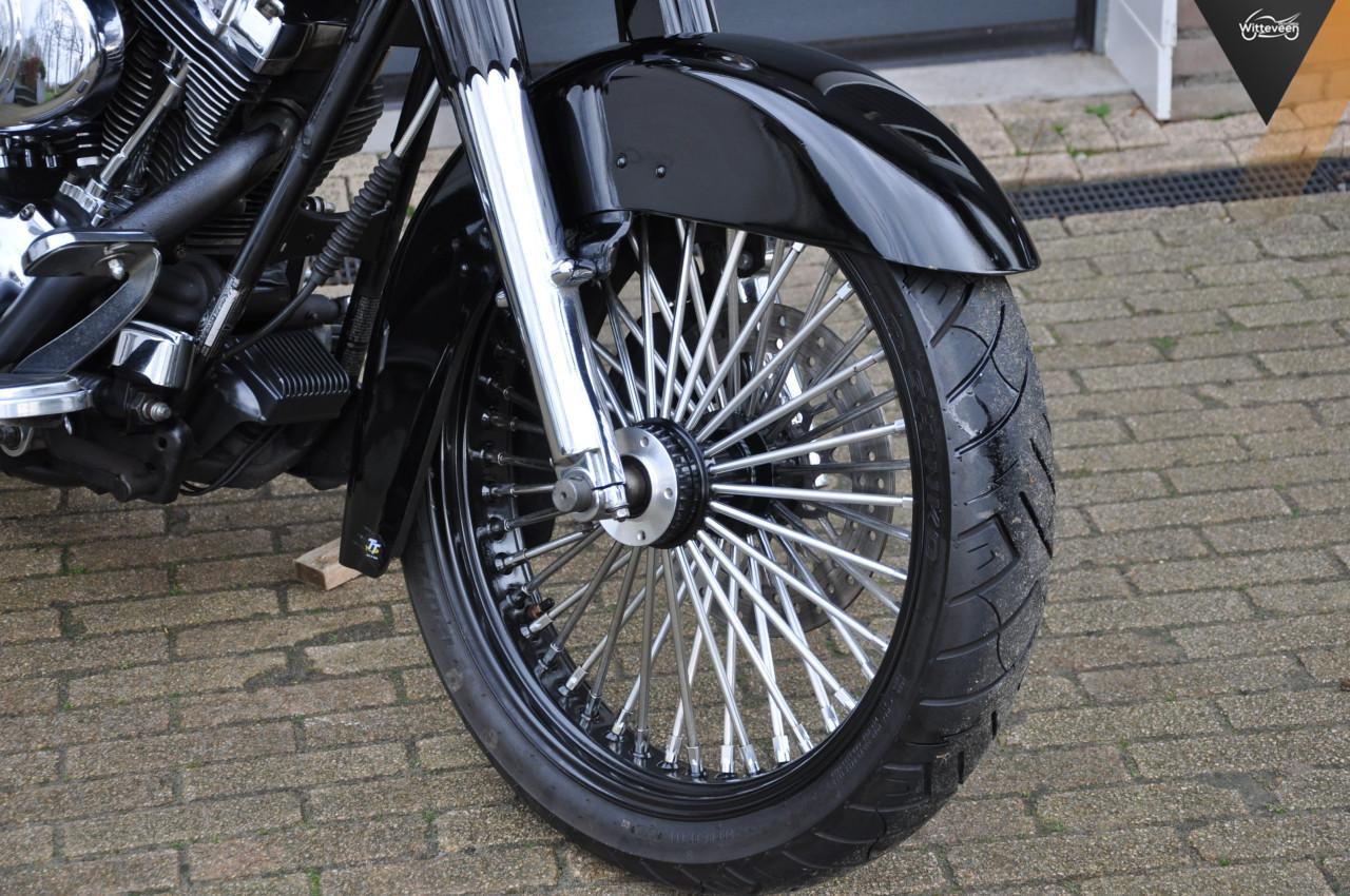 Harley Davidson Road King Stretched koffers, groot voorwiel