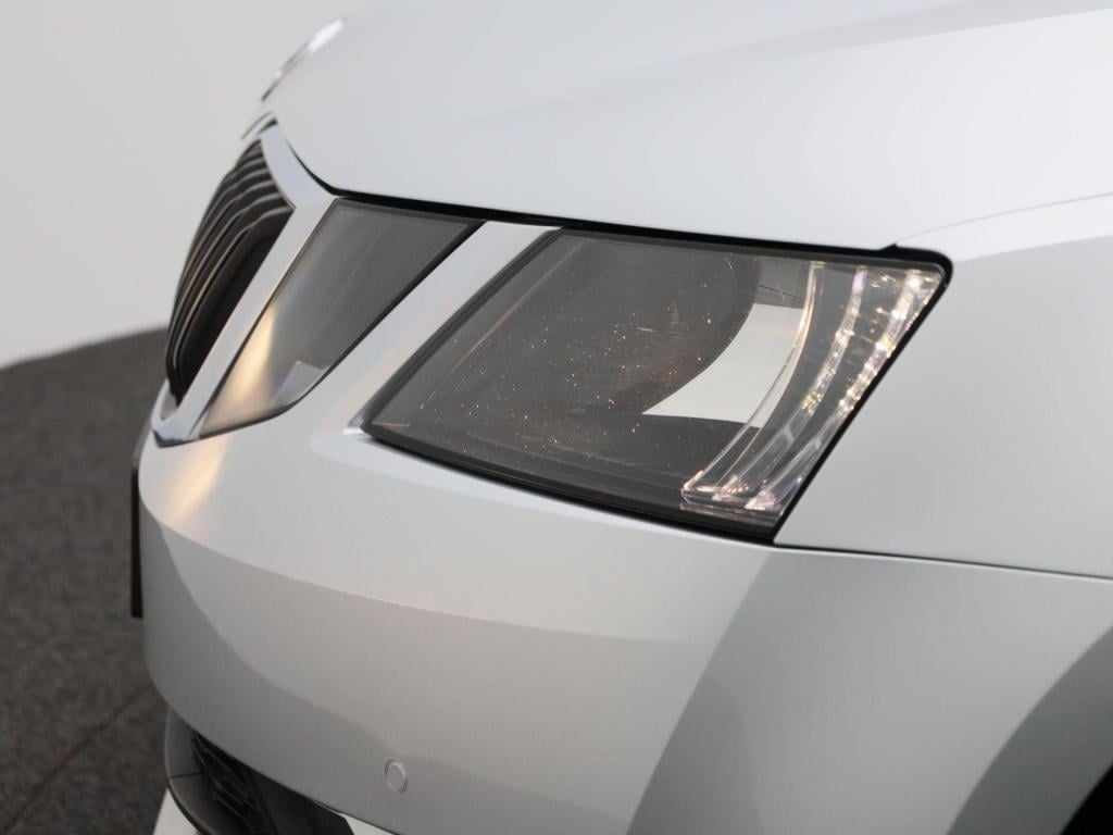 Skoda Octavia combi 1.5 tsi greentech business edition | automaat | climate