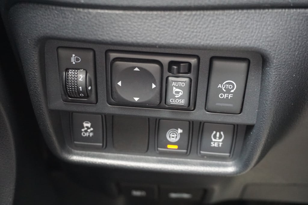 Nissan Juke 1.2 dig-t s/s connect edition climate / navi / camera / cruise 